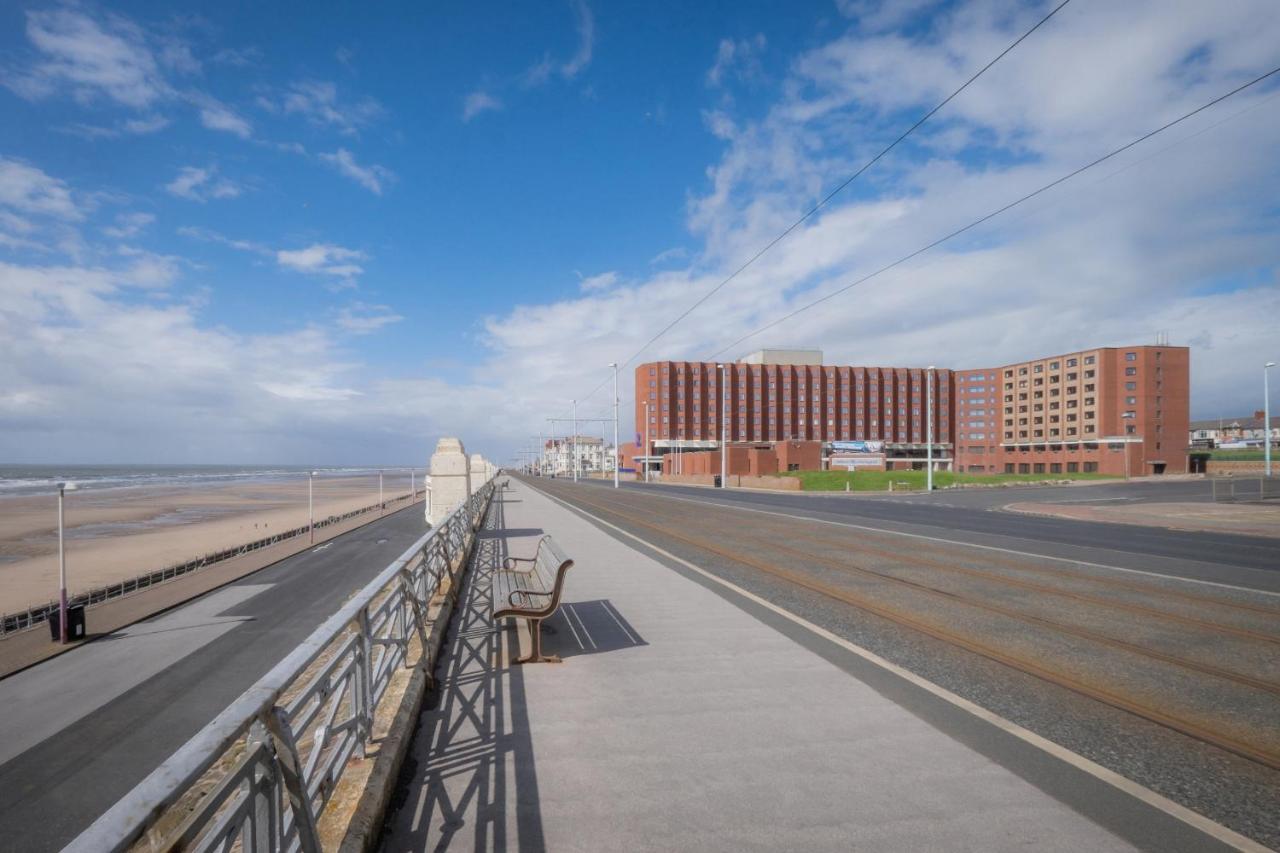 Grand Hotel Blackpool Habitación foto The Grand Hotel